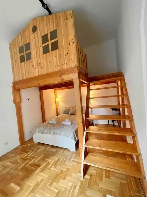 Knezits Spacious Ac Terrace Free Parking Budapest 0*,  Hungary
